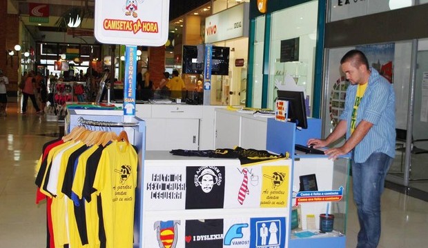 Como Ter um Site de Camisetas Online – Marcelo Ostia